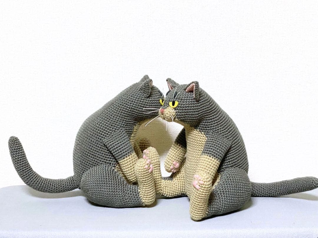 【やまだページ】アビシニアンさんのあみぐるみ2つ