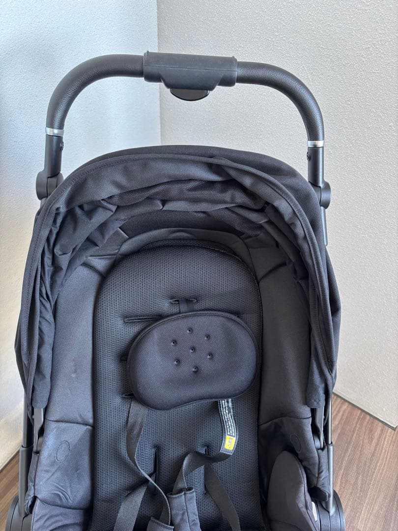 2023年モデル　新品級　アップリカ　ルーチェフリー　ベビーカー　説明書有❗️