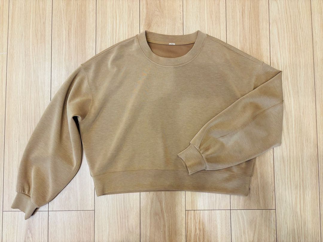 lululemon トレーナー レディースL クロップド丈 速乾