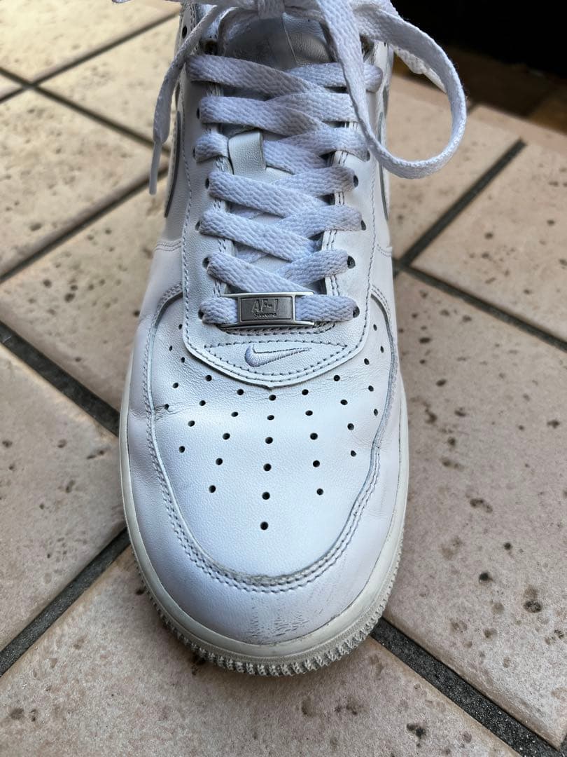 Supreme Nike Air Force 1 ホワイト シュプフォース1