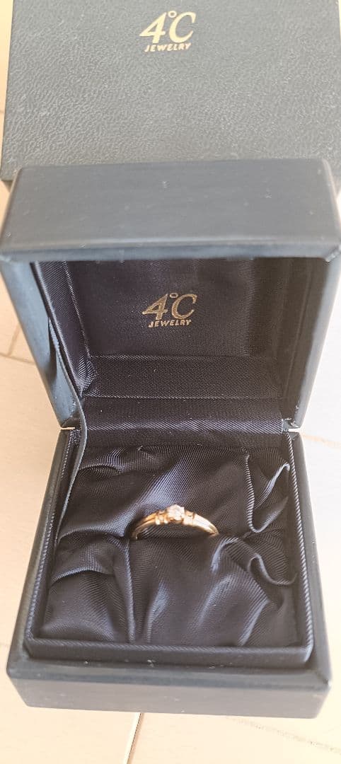 4℃　18K リング
