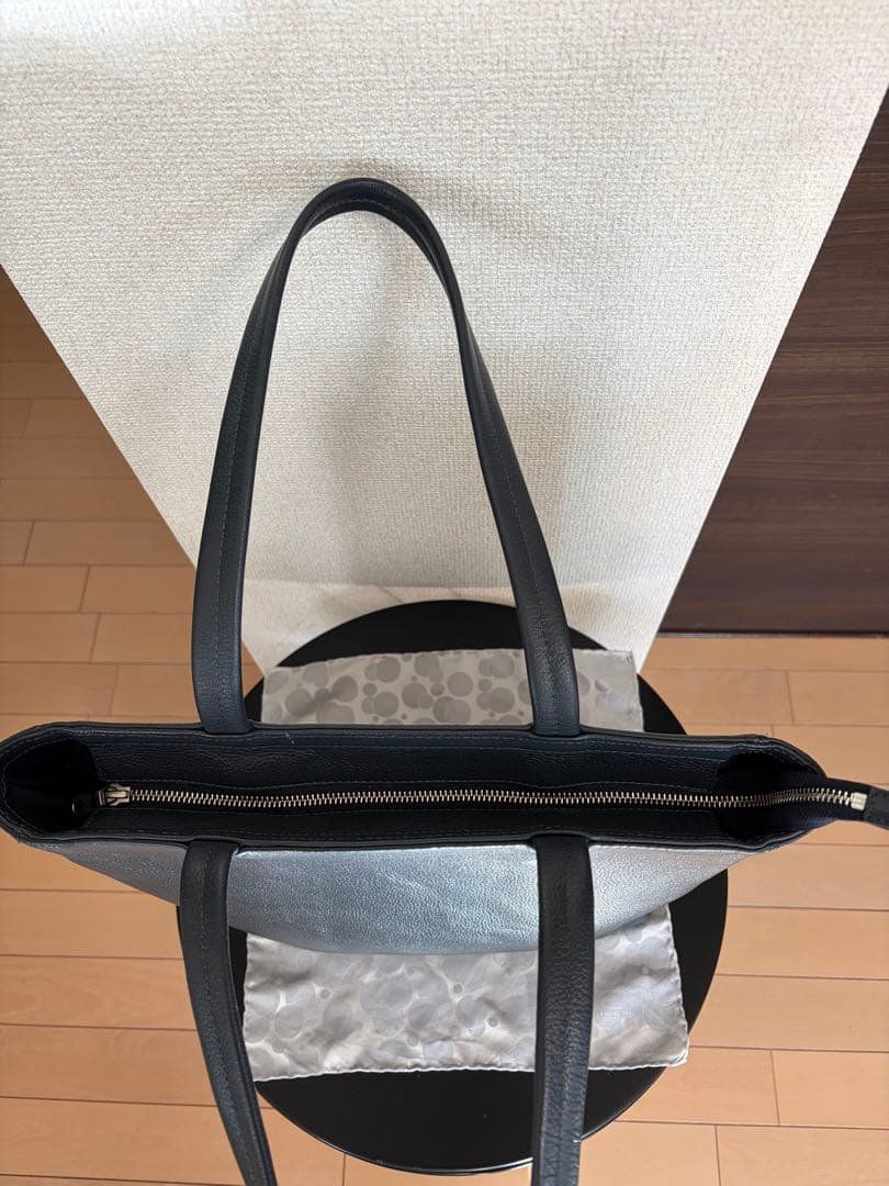 SHIPS スマート レザー ヴァーティカル トートバッグ