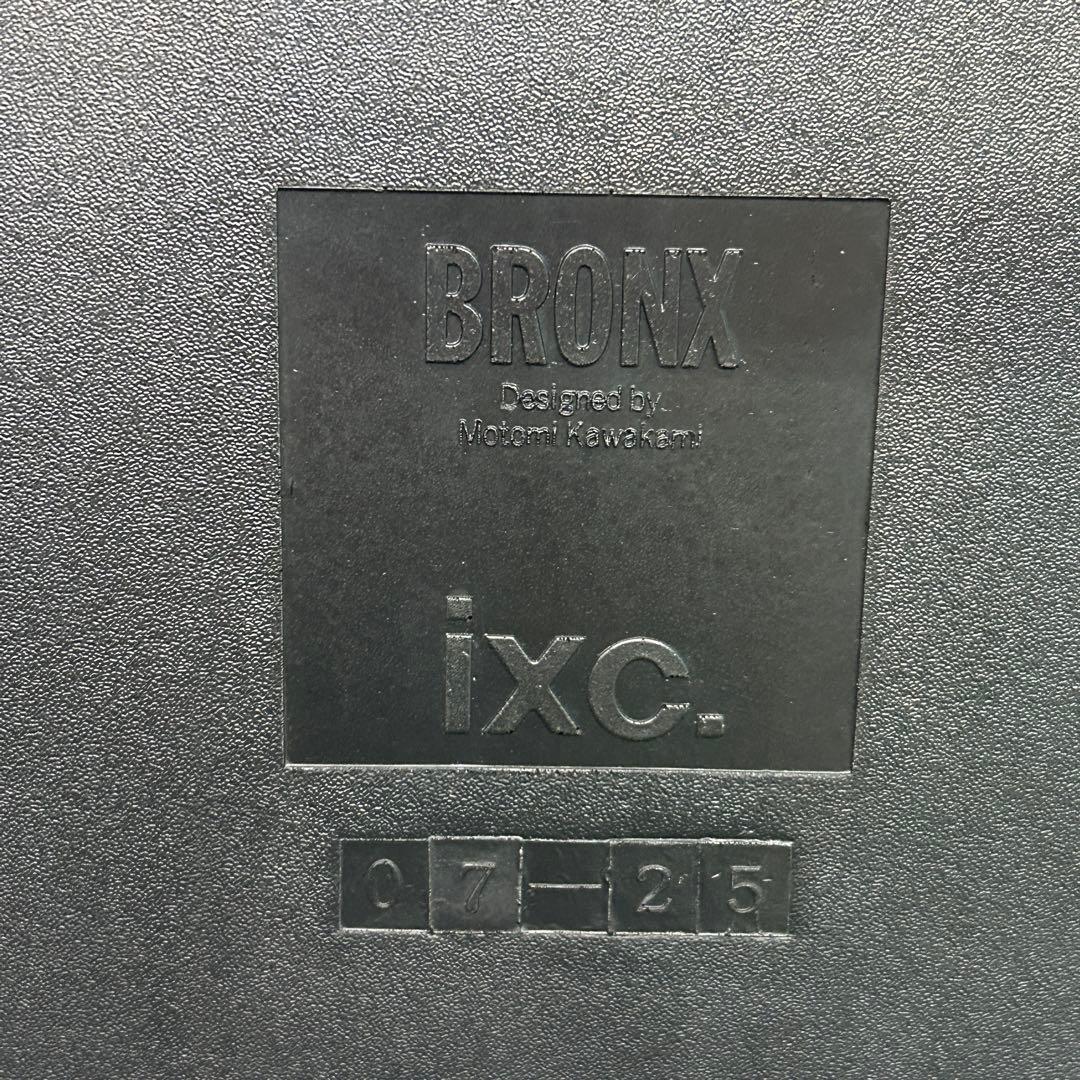 ミミミ【4脚セット】Cassina Ixc. BRONX 1010