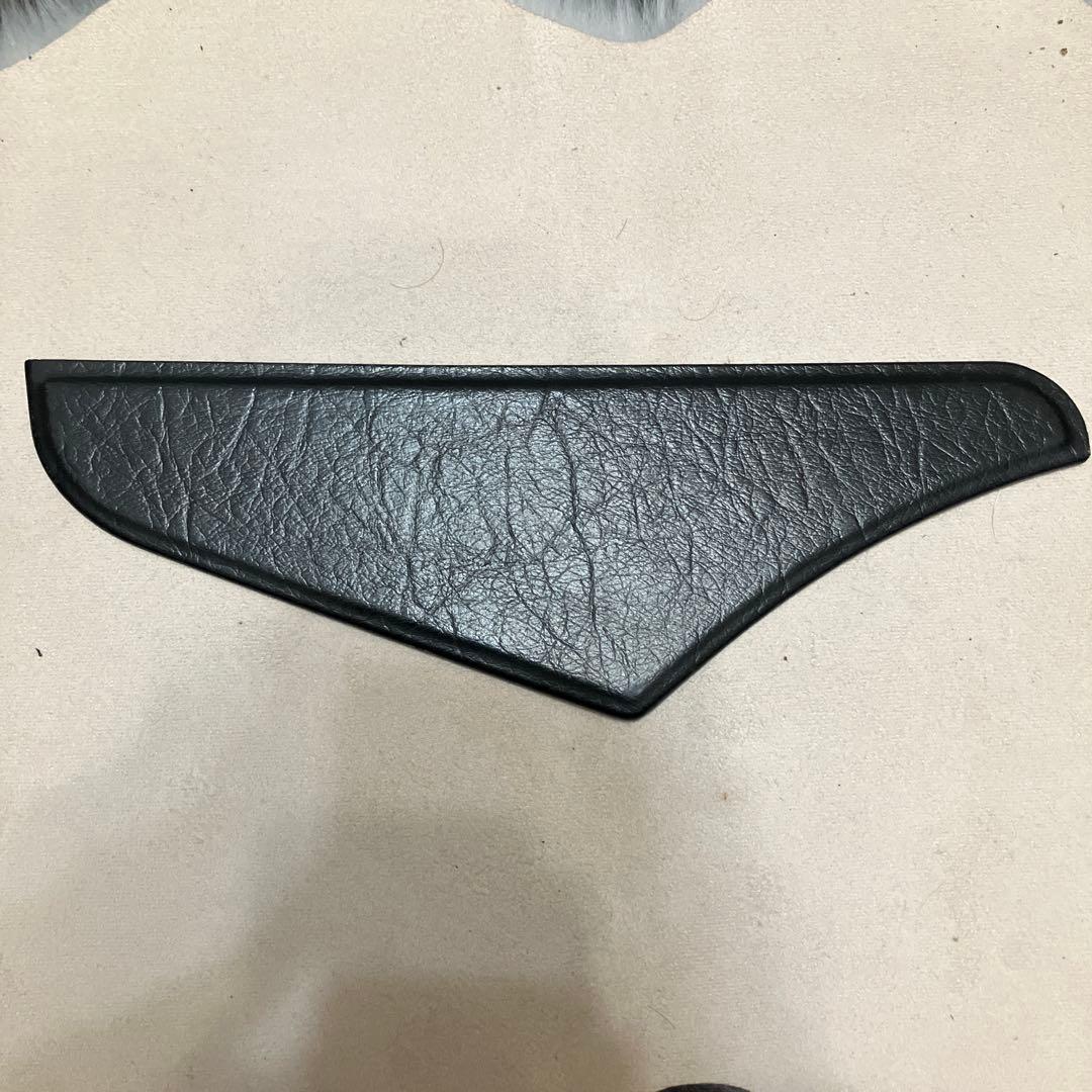 デリカスターワゴン　純正オプション　ドアプロテクター左右セット