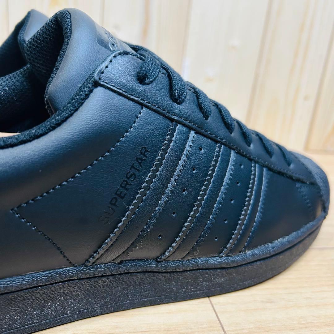 未使用級 adidas SUPERSTAR コアブラック EG4957 28.5