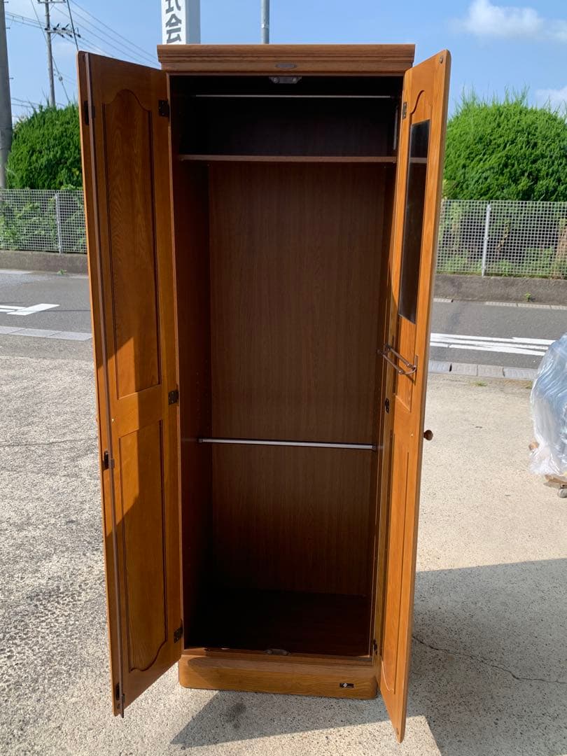 ナチュラルウッド　ワードローブ　鏡付き　(滋賀県内のみ)