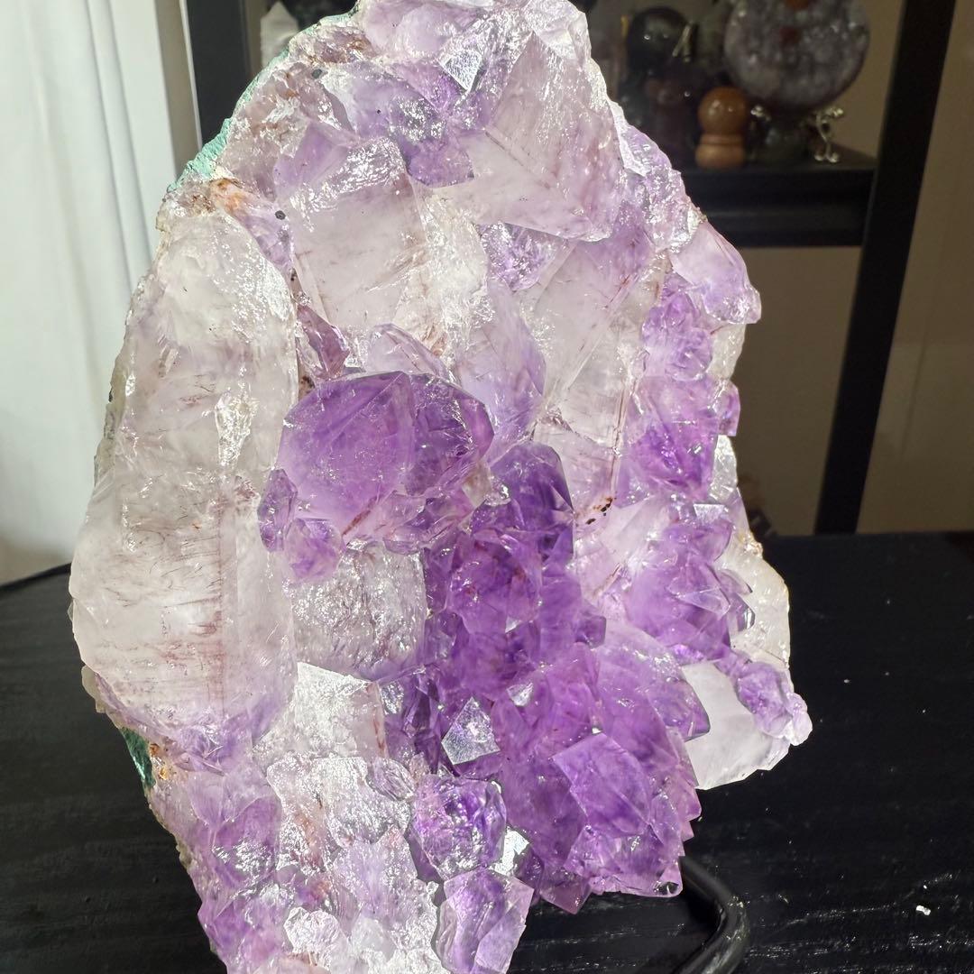 天然石アメジストの原石　置物　鉱物NO.101405