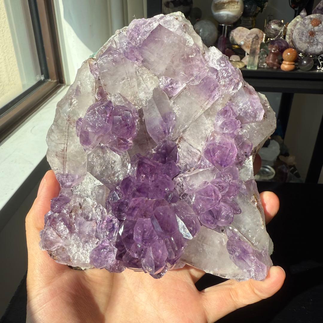天然石アメジストの原石　置物　鉱物NO.101405
