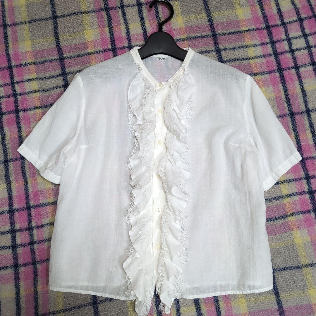 8/21限定価格✨️45R✨️半袖レースフリルブラウス　M