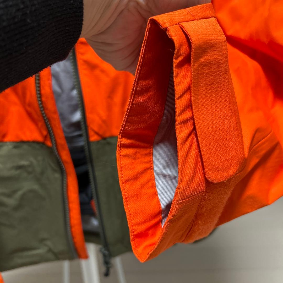 マウンテンハードウェア　DRY.Q マウンテンパーカー　スノーボードウェア