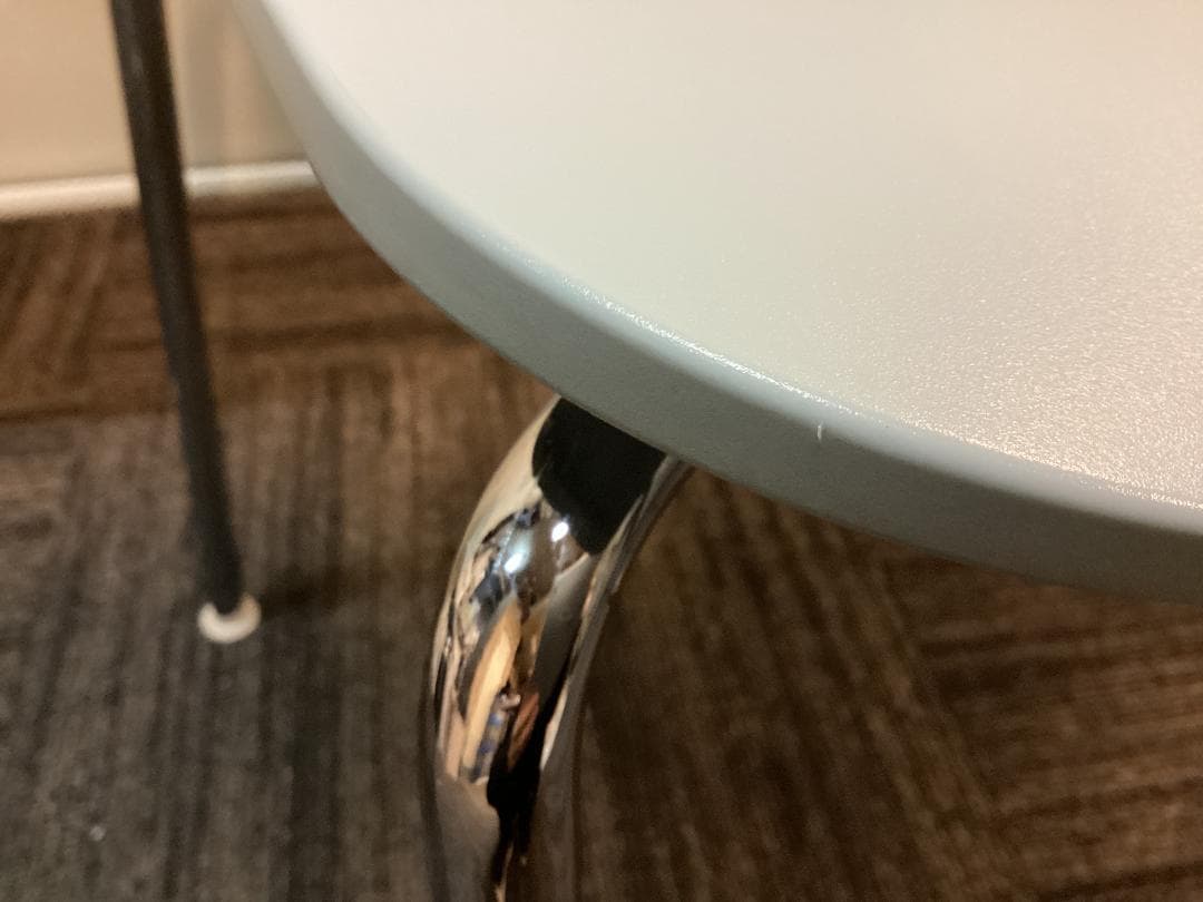 ２脚セット　ヴィトラ　ハルチューブ　アイスグレー　スタッキング　ミーティング A