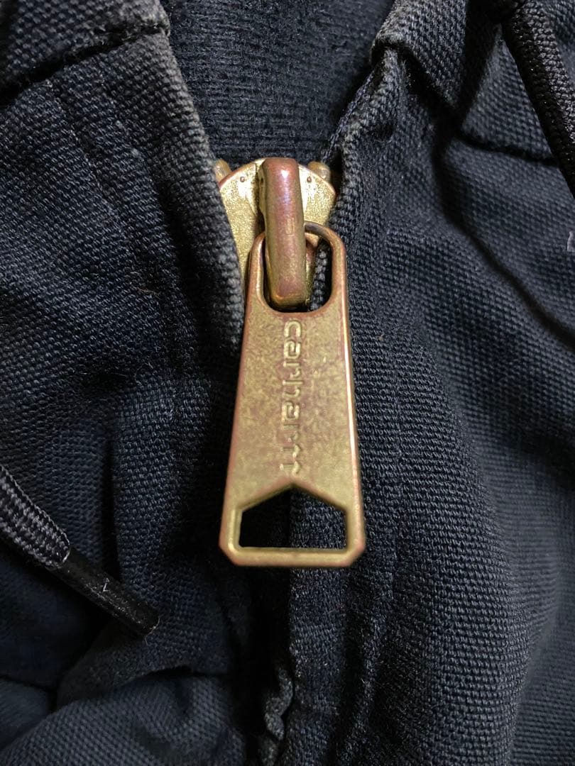 【高評価2000達成セール！】carhartt アクティブジャケット USA製