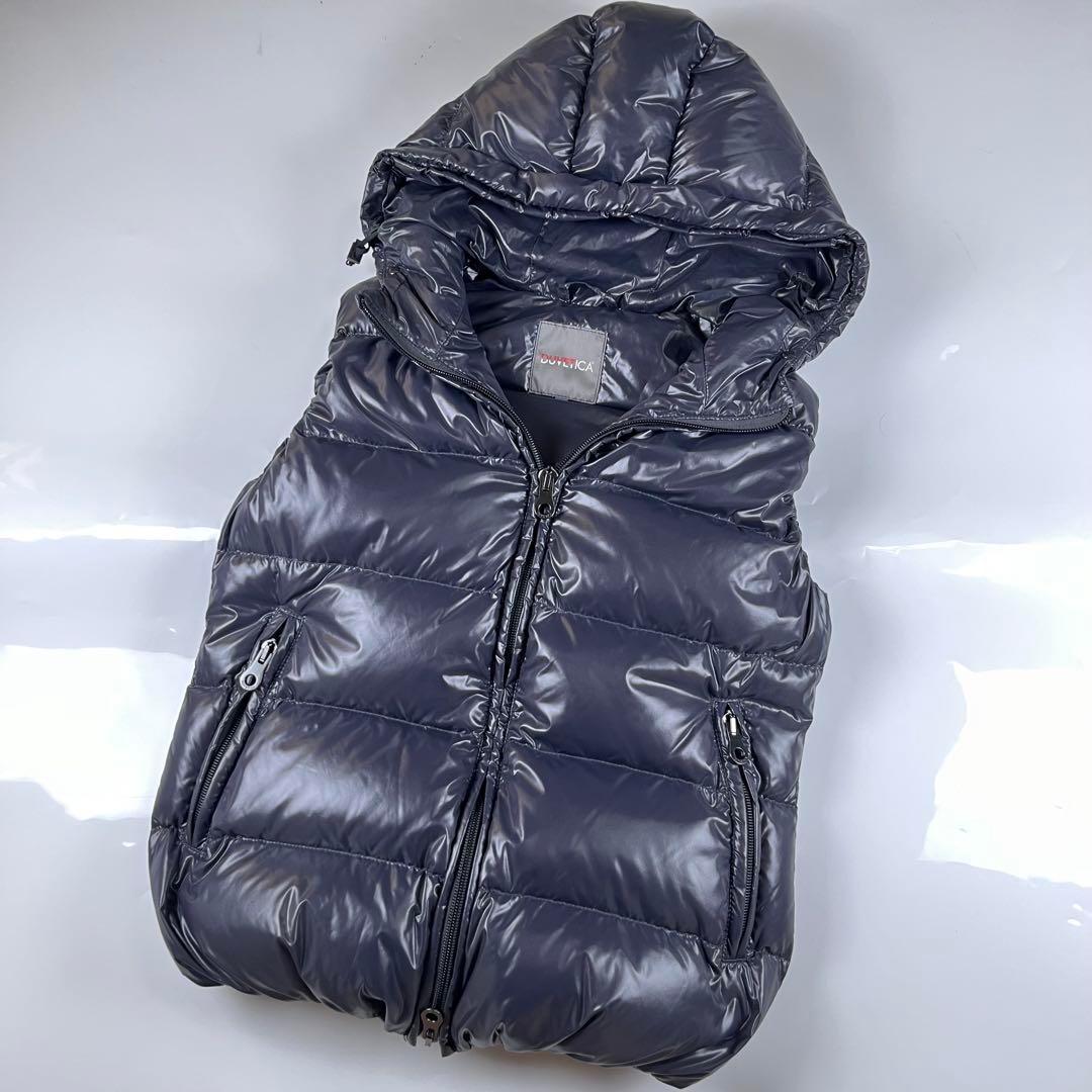 【極美品】DUVETICA デュベティカ ダウンベスト L フード付き 42