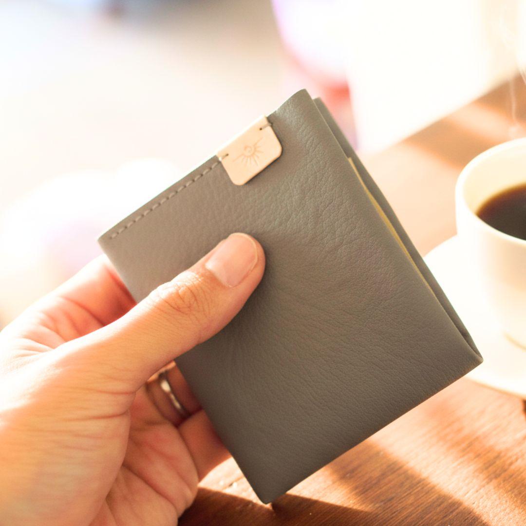 防水撥水レザー ダイニーマ コンパクトウォレット