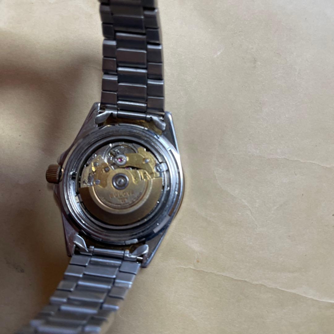 E*y様 Bulova 自動巻き 腕時計 金色/青色