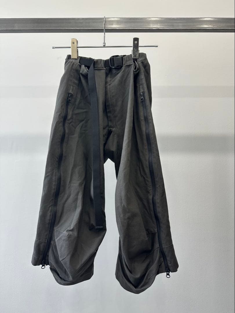 パンツ GR10K 23SS T4 CUT ARC PANTS