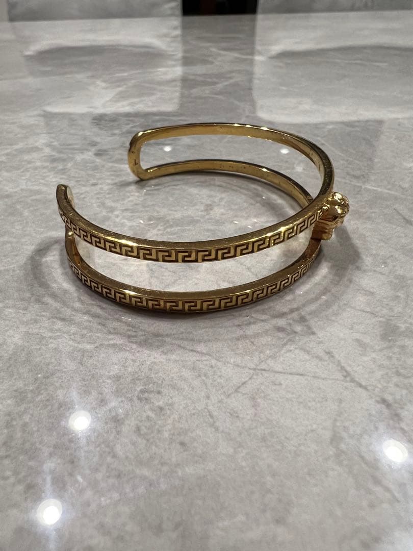 VERSACE ヴェルサーチ オープンバングル