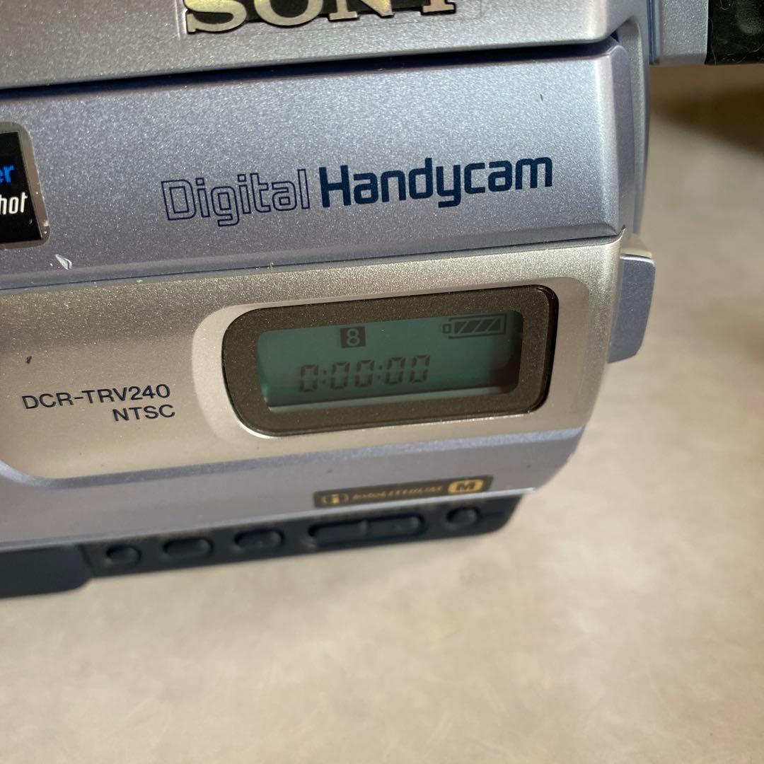 SONY Video8 Handycam CCD-TRV240 ⑤