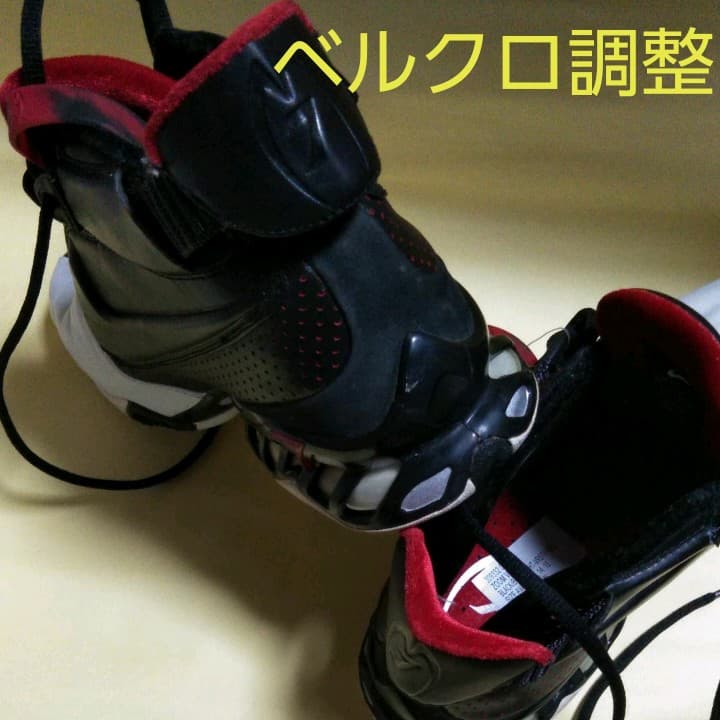 【未使用品】NFL マイケル、ヴィック シグネチャーモデル