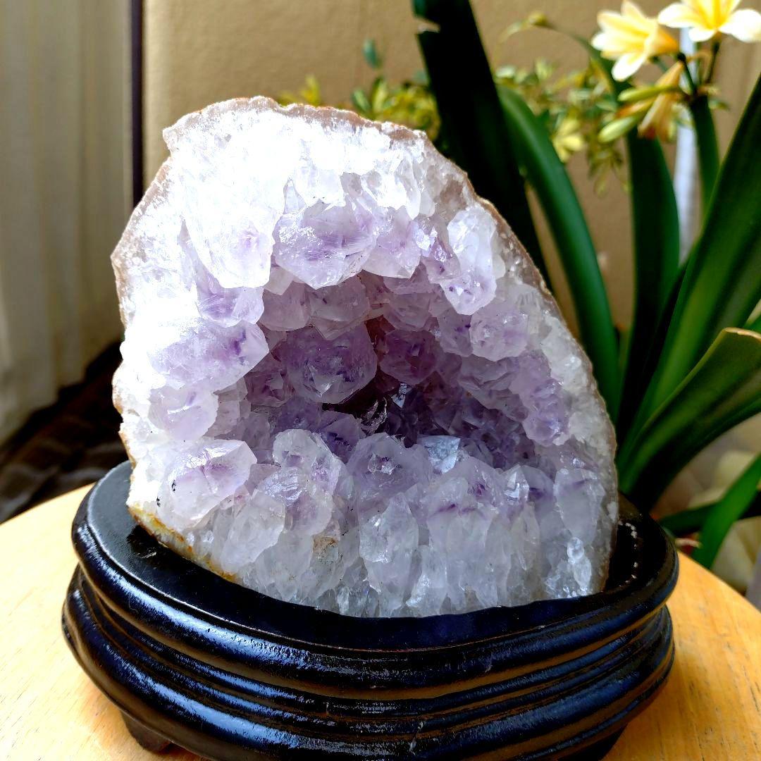 【割引特価】ジオード☆ブラジル産アゲートアメジストクラスター　ドーム　1.3Kg