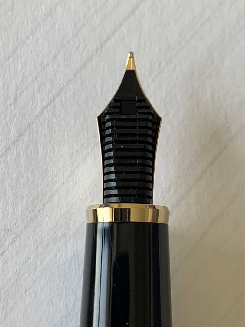 セーラー 香仙蒔絵 梅 万年筆 14K