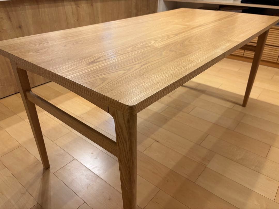 unico SIGNE ウニコ シグネ ダイニングテーブル