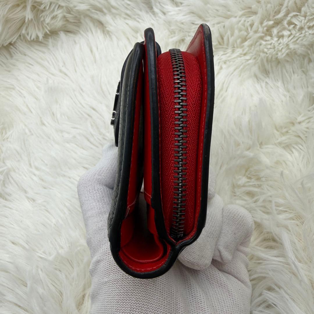 Christian Louboutin ルブタン　二つ折り財布 黒　パロマ