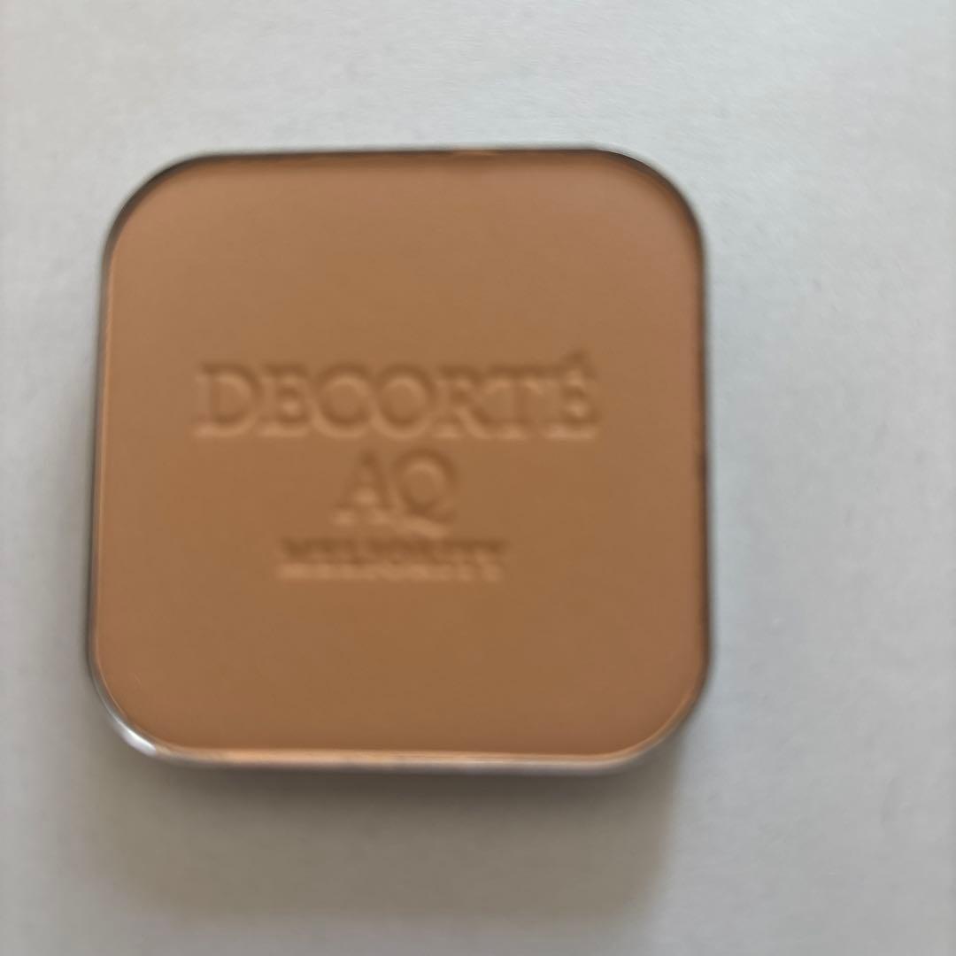 DECORTÉミリオリティトリートメントパウダーファンデーション202