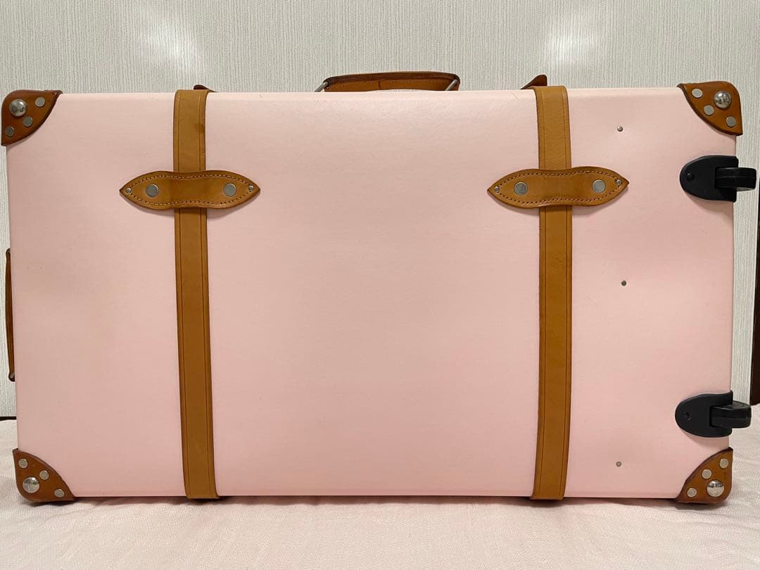 グローブトロッター アナスタシア　30インチエクストラディープスーツケース