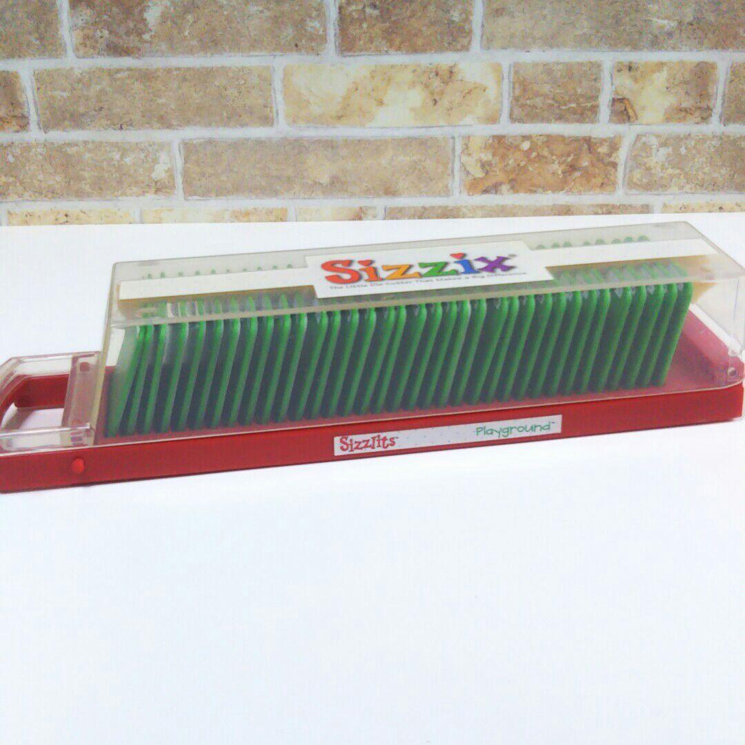シジックス sizzix アルファベット ダイ シズリッツ playground