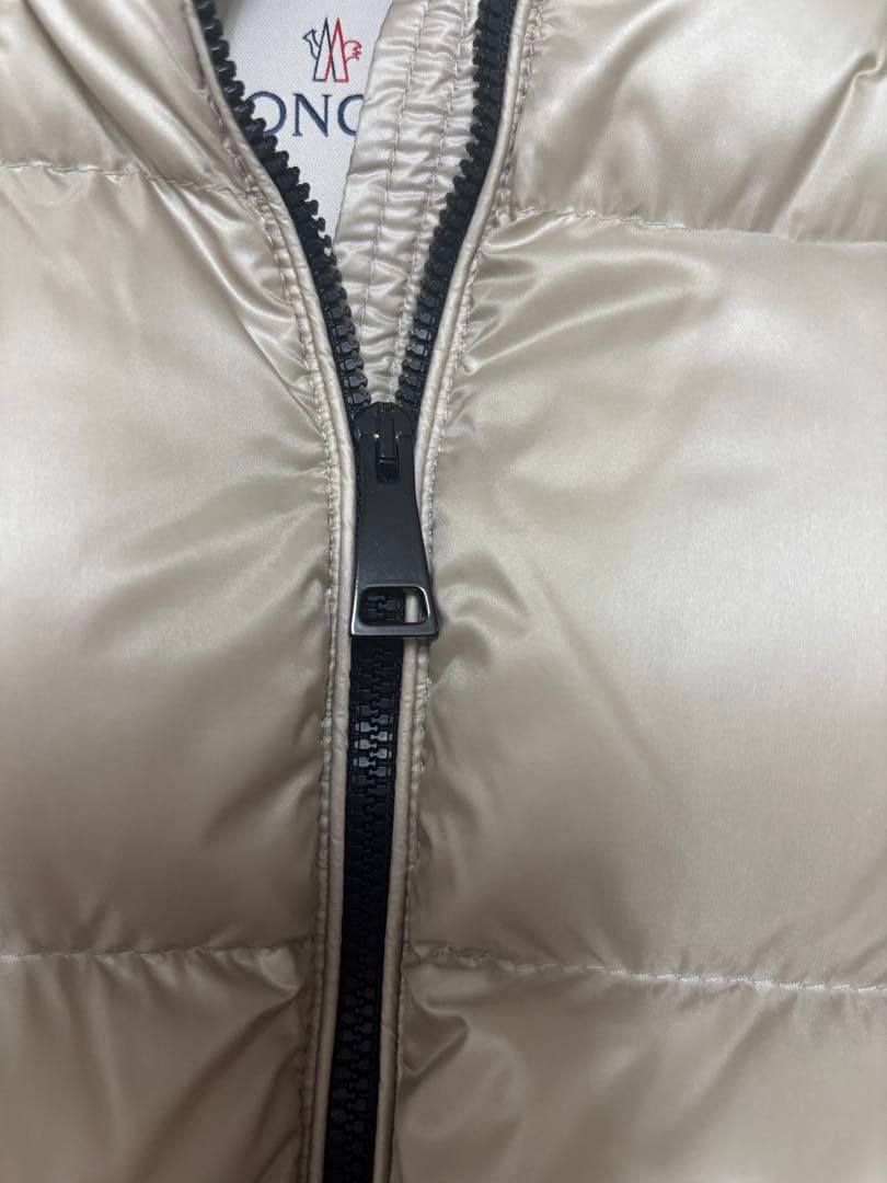 ☆最終価格☆モンクレールBERRE