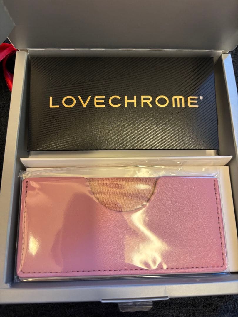 LOVECHROME ゴールドコーム ピンクケース