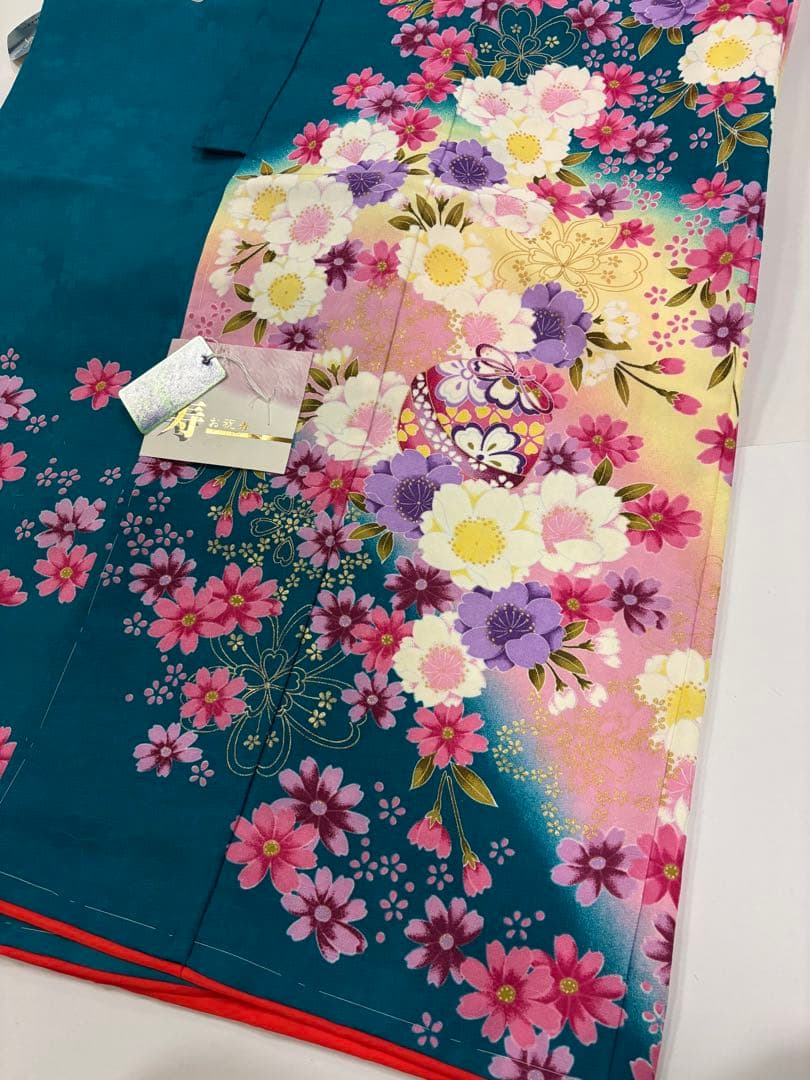 七五三　7歳女の子着物　新品　2点セット　秋桜　鮮やかブルーグリーン　鈴　八重桜