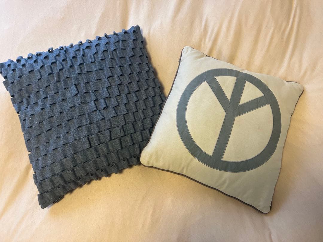 未使用 BoConcept ボーコンセプト クッション2点セット