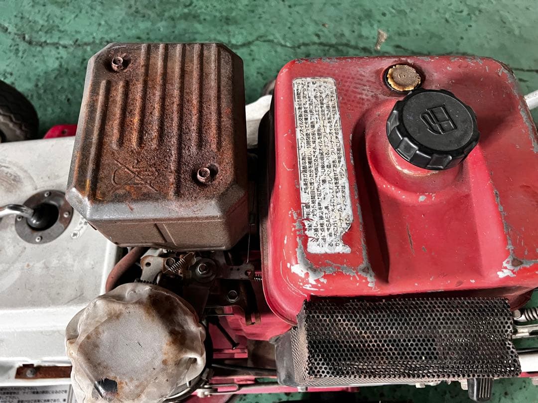 GM-30IP 芝刈り機　エンジン　2台　ジャンク　愛知発