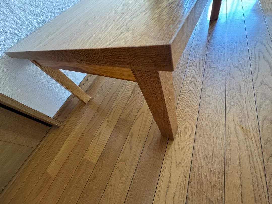 無印良品　良品計画　無垢材ローテーブル　オーク材