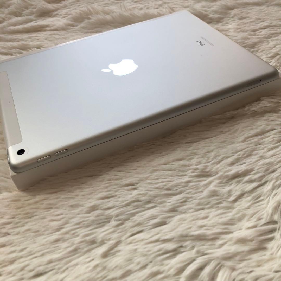 【即購入OK】iPad 第7世代 セルラーモデル【極美品】 #1 【付属品】