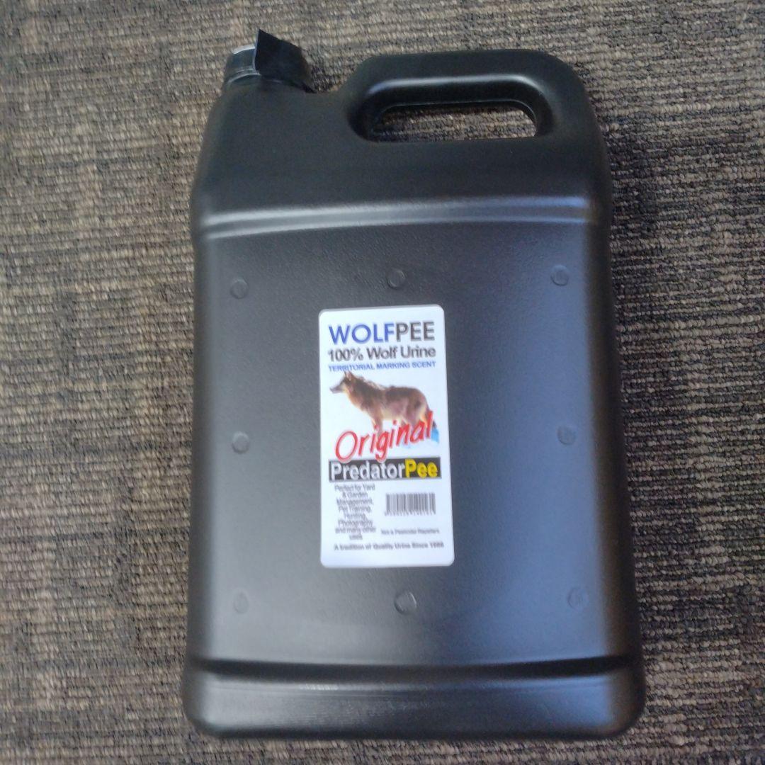 WolfPee 1 Gallon　ウルフピー 害獣　熊よけ