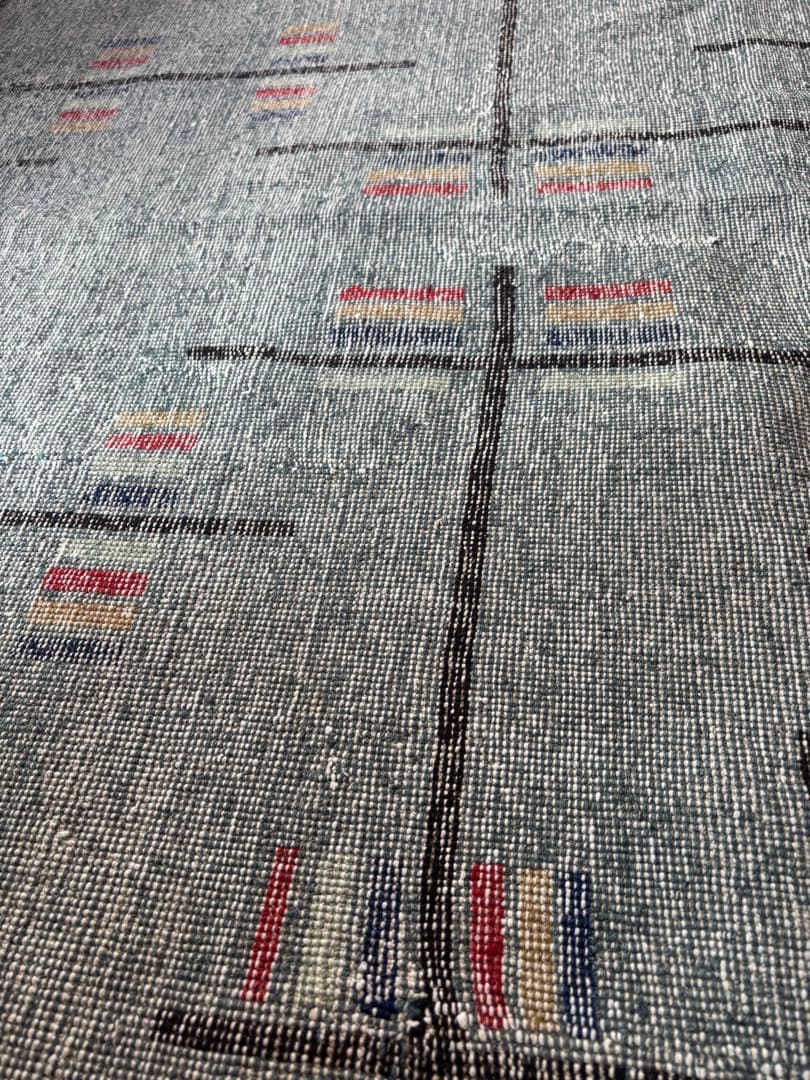 幾何学模様 グレー ラグ 大きめ