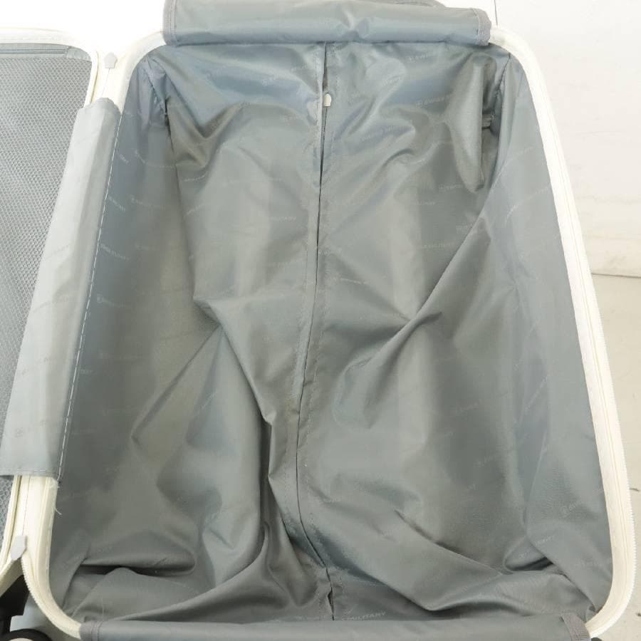 展示品 スイスミリタリー 20インチ スーツケース ホワイト 機内持ち込みサイズ