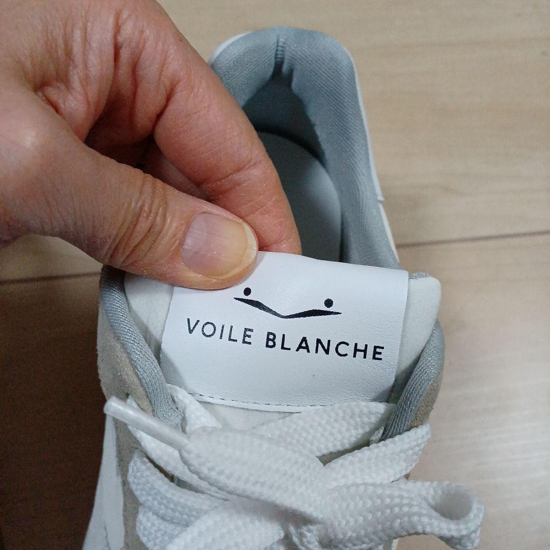 新品VOILE BLANCHE スタッズ付きスニーカー