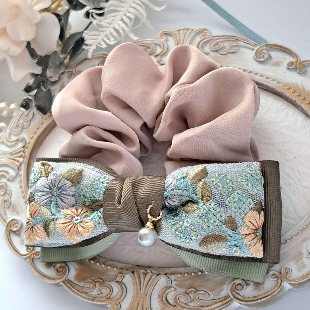 紅茶 様お取引中⭐3125⭐❣️大人可愛い華やかアクセ❣️オリジナル✴インド刺繍