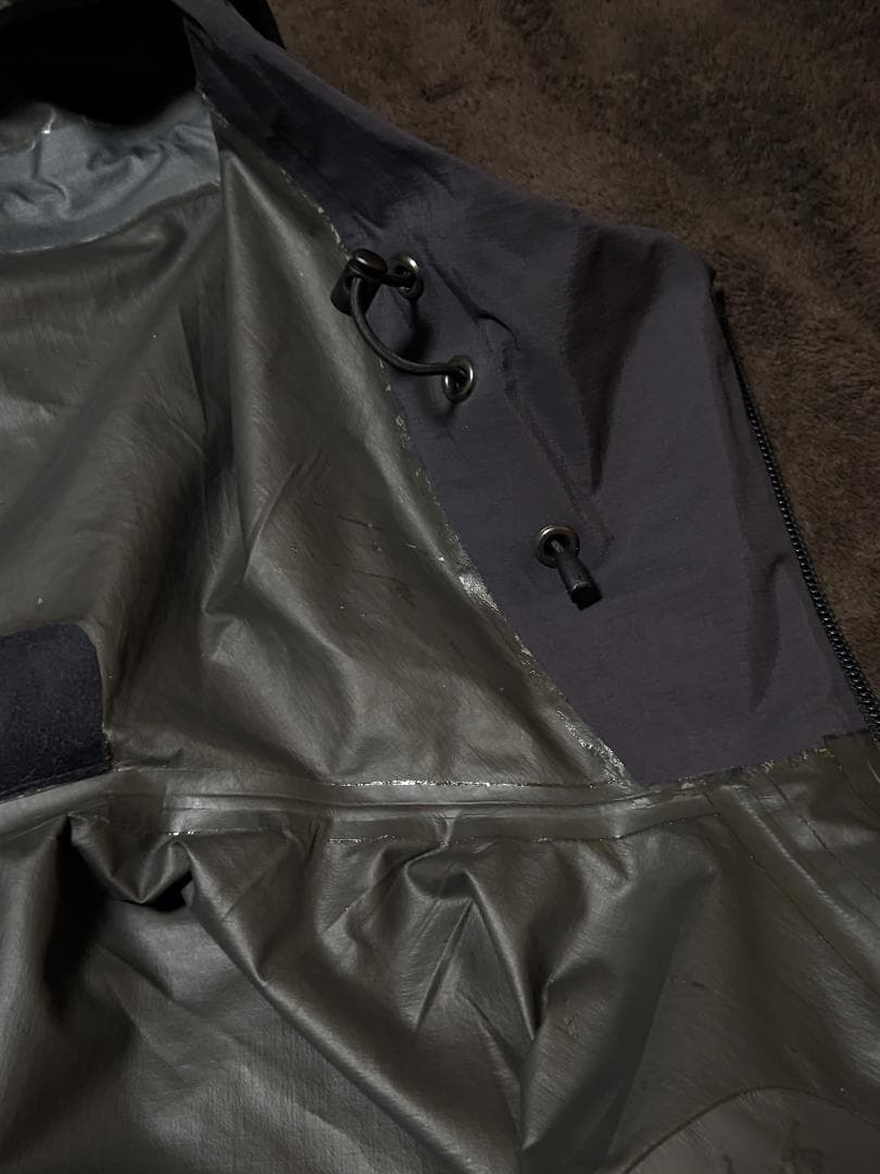 【廃盤】ARC'TERYX ALPHA SL CARBON COPY II