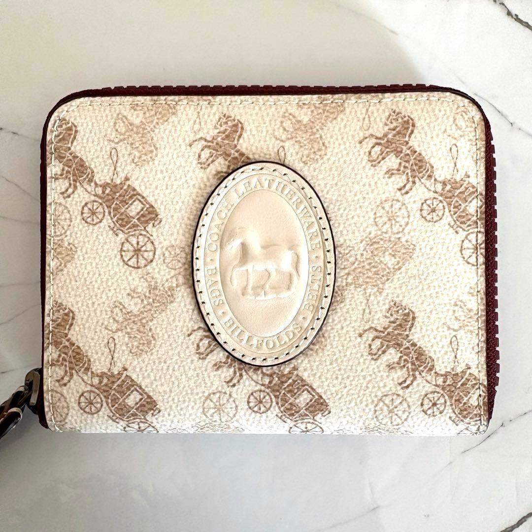 極美品⭐︎COACH コーチ⭐︎馬車デザイン 二つ折り財布 ベージュ×ブラウン