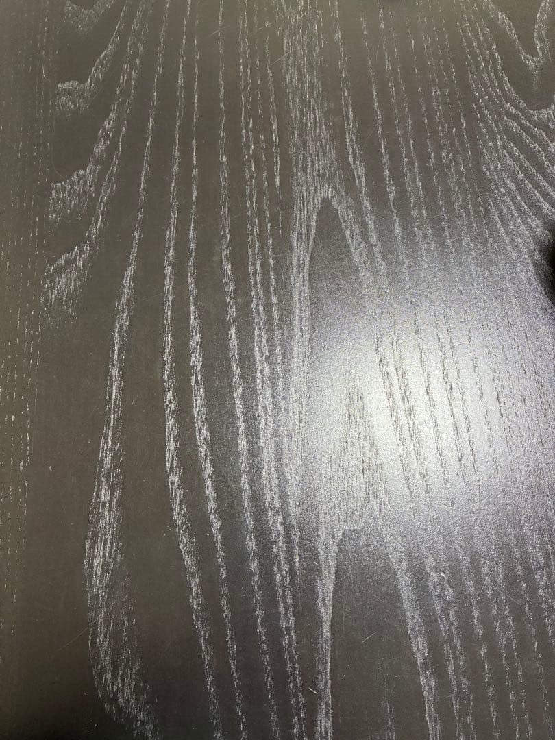 IKEAダイニングテーブル伸縮式4～8人用　ビュルスタ　引取りか発送は相談