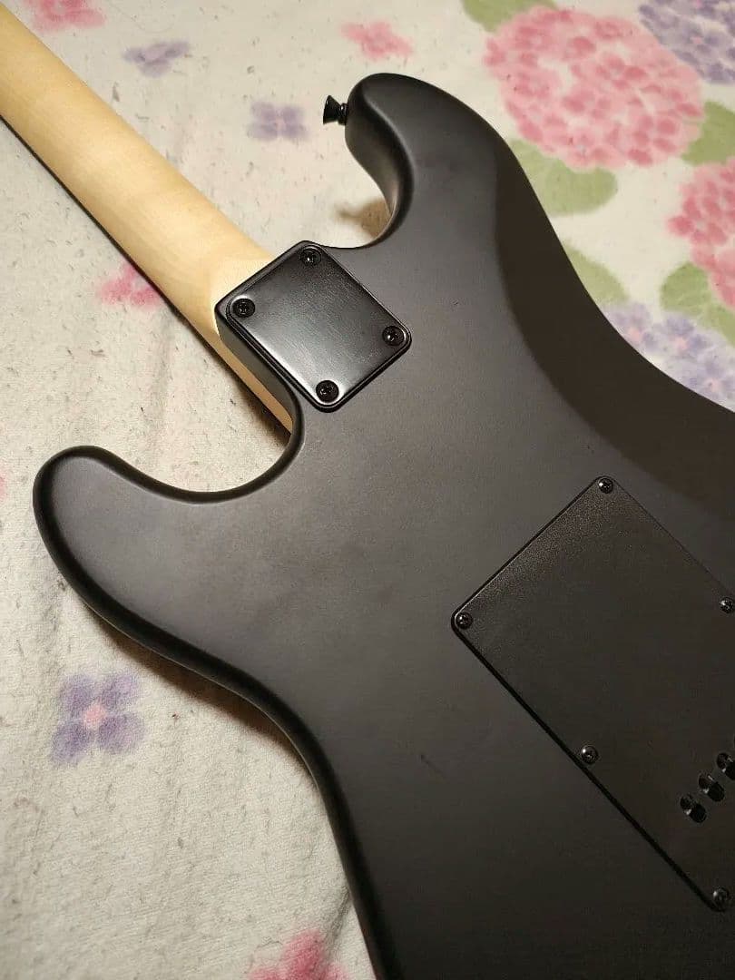 SELDERストラトキャスター/未使用品ケース付