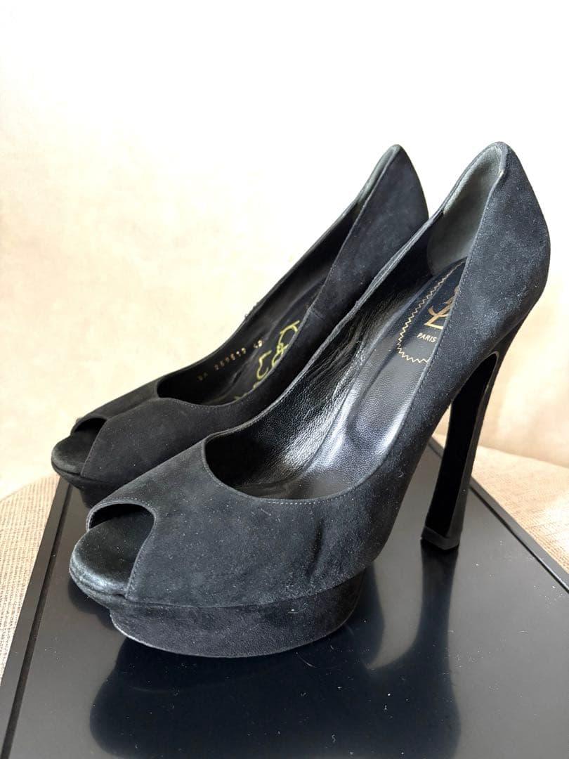 ★超貴重★ ケイト・ウィンスレット　直筆サイン入り　プライベート実使用ヒール