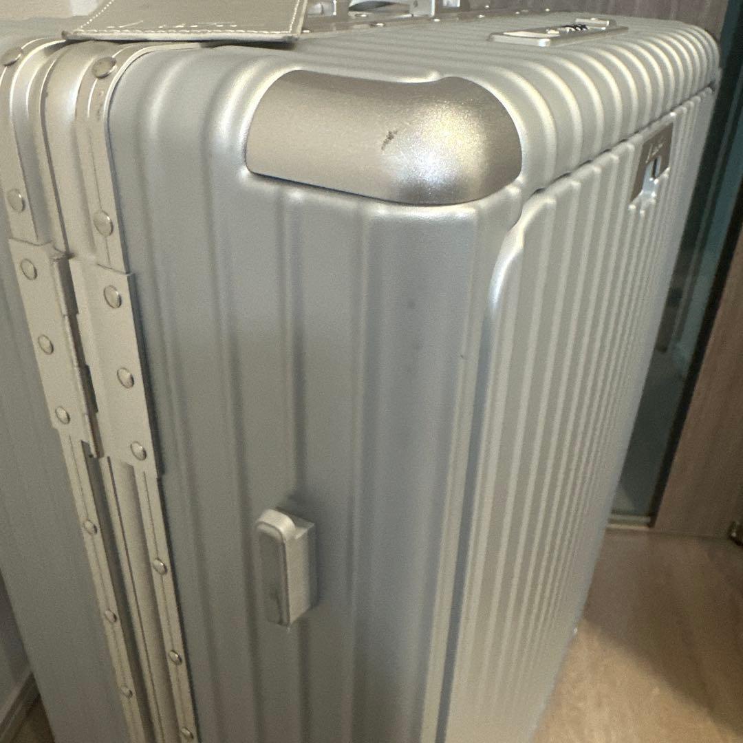 Libetee スーツケース Mサイズ マットシルバー