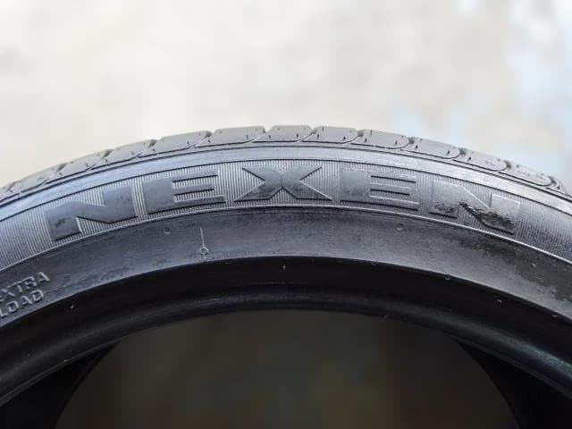 8.5分山ネクセンN’FERA SU1 245/40R18 97Y XL中古4本