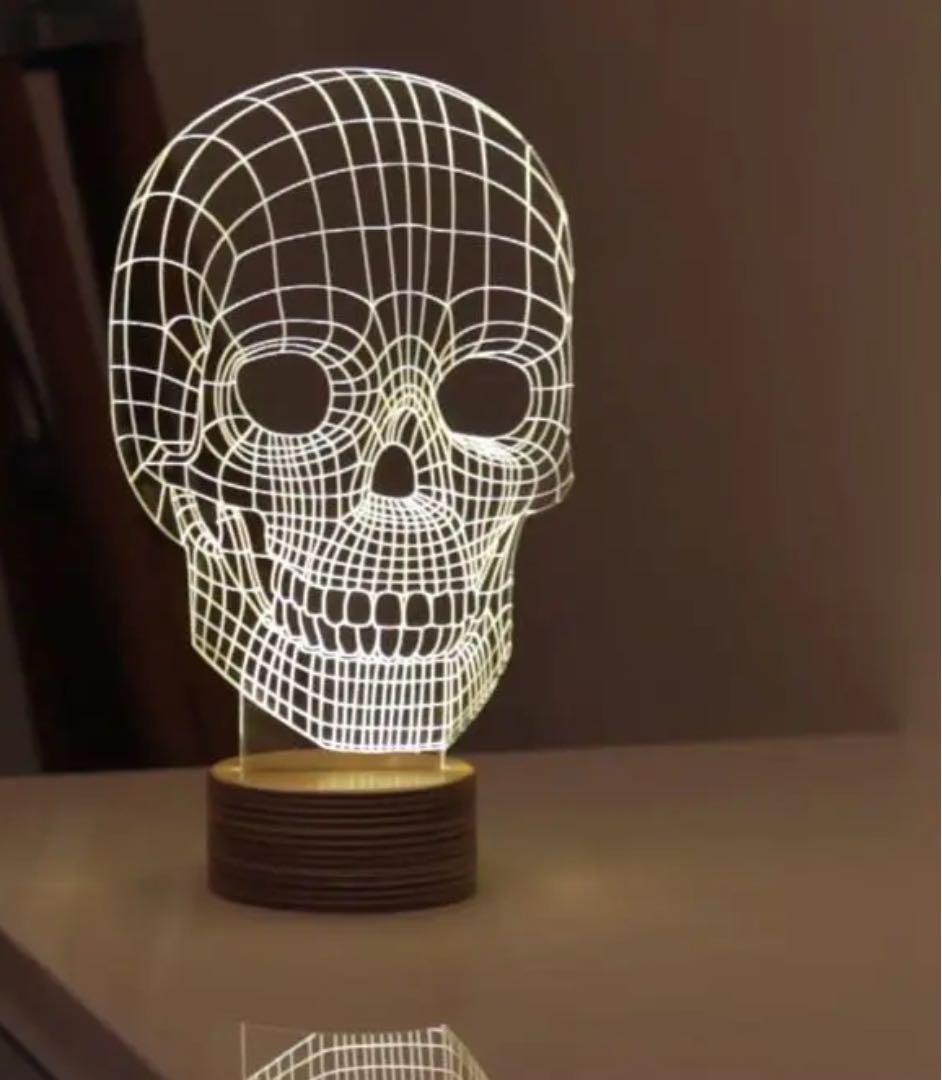 BULBING SKULL LAMP スカルランプ